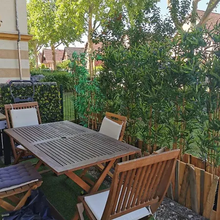 Les Cedres - Jacuzzi, Terrasse & Jardin - Wifi - Stationnement Gratuit Dans La Rue