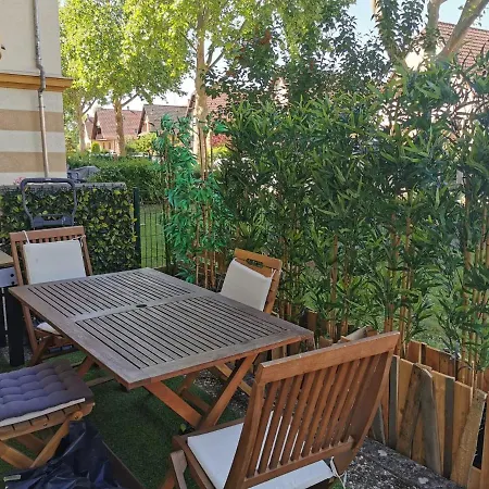 Les Cedres - Jacuzzi, Terrasse & Jardin - Wifi - Stationnement Gratuit Dans La Rue